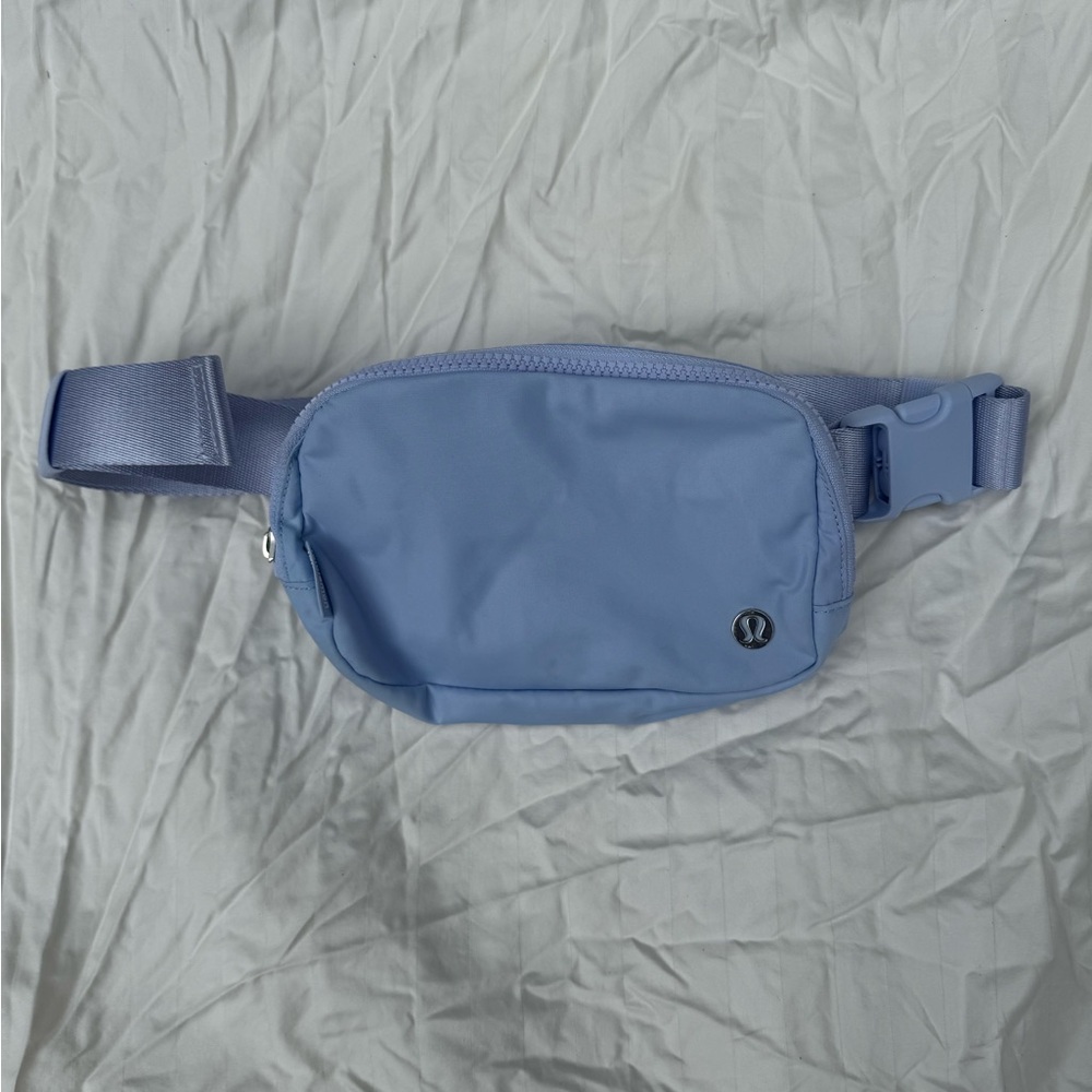 Lululemon Athletica Blue Belt Bag with Adjustable Strap